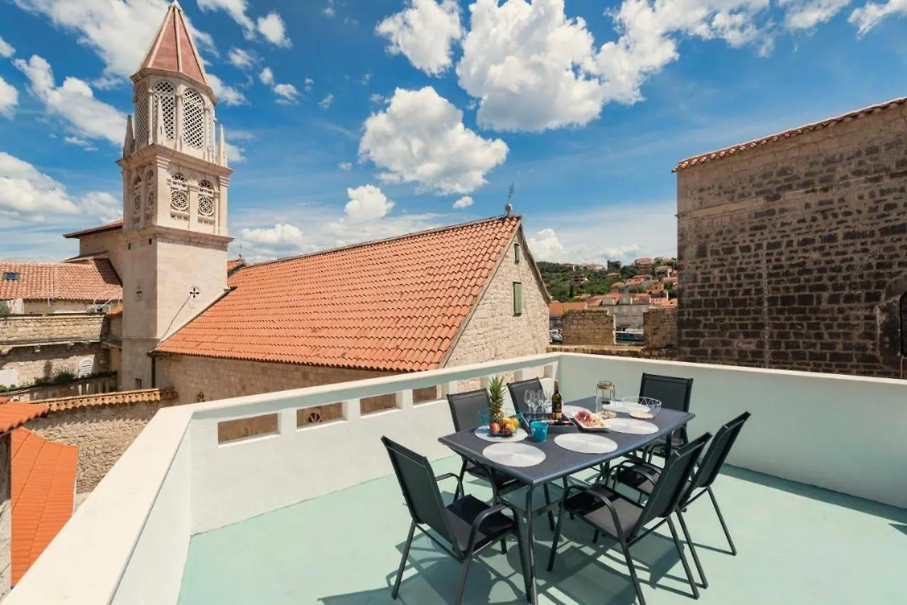 Stonehouse Lino For 6 With Sea View Apartment Trogir Croatia