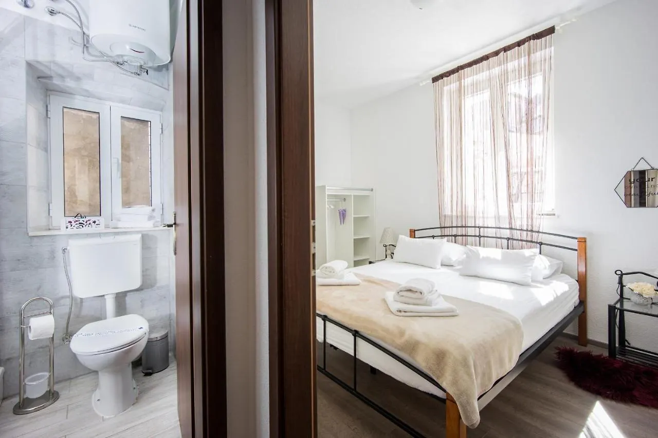 Stonehouse Lino For 6 With Sea View Apartment Trogir