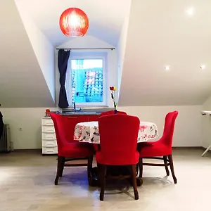 Toni Apartment